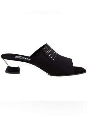 Onex Women's Lorry Sandal, Black Size 10